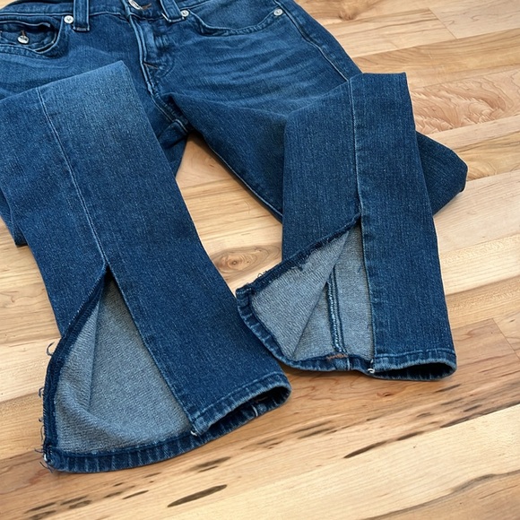 True Religion Rocco Relaxed Skinny Jeans - Picture 11 of 12